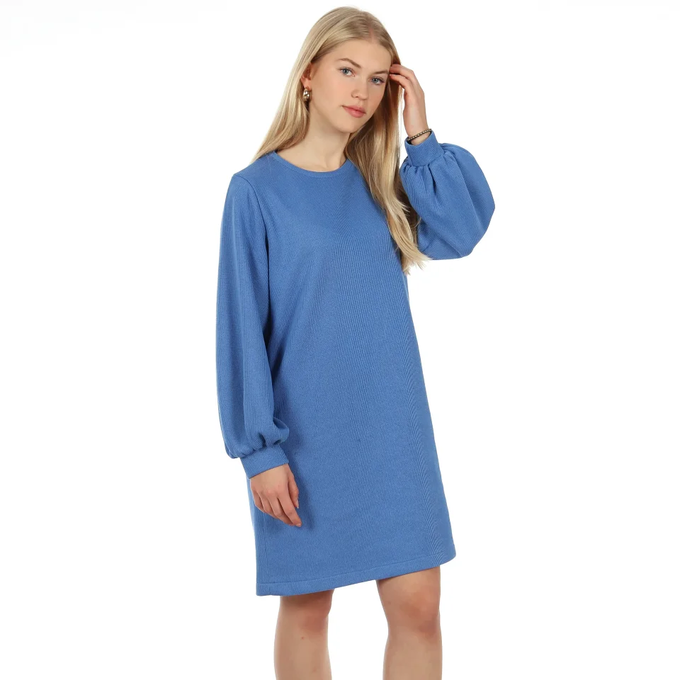 Photo du patron Robe Courte Madame Linn cousu · vue 1 sur 8