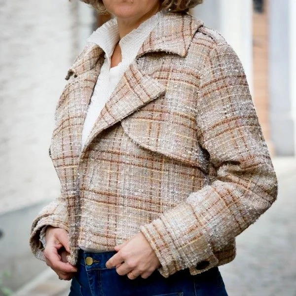 Photo du patron BLOUSON/VESTE/TRENCH/MANTEAU OLSSON cousu · vue 1 sur 8