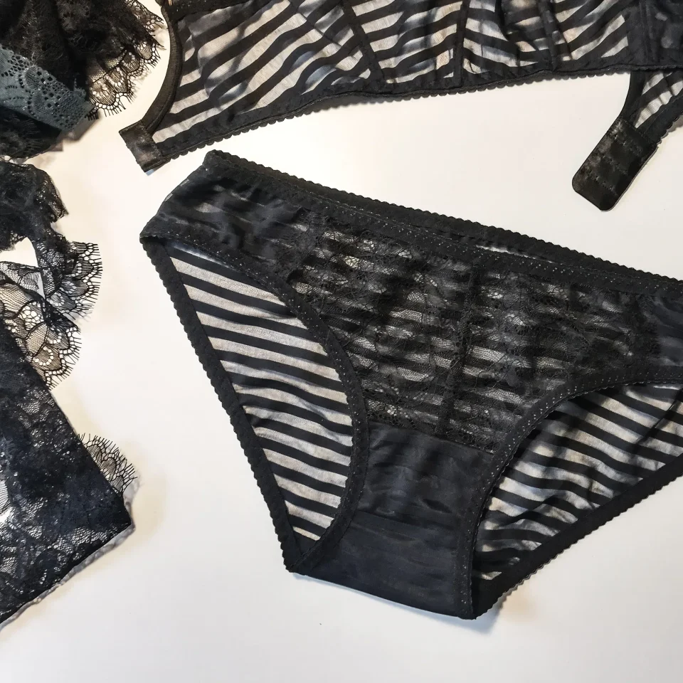 Photo du patron Bonnie, La Petite Culotte cousu · vue 1 sur 8