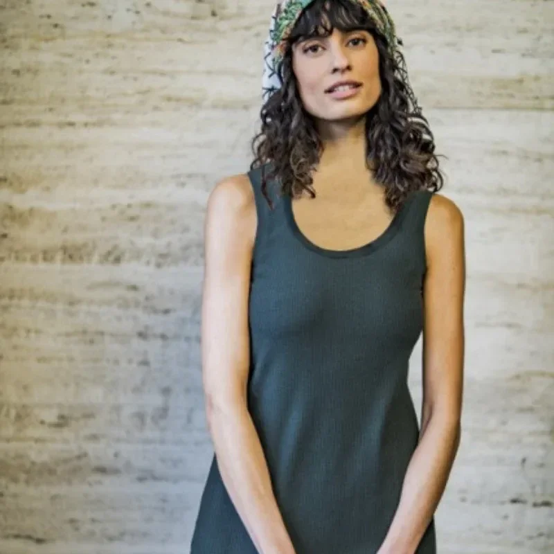 Photo du patron Yuka Dress Sewing Pattern cousu · vue 1 sur 3