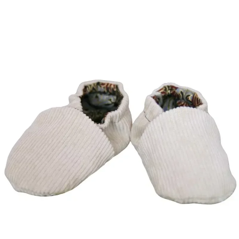 Photo du patron Patron de chaussons d'enfants (du 22 au 32) cousu · vue 1 sur 1