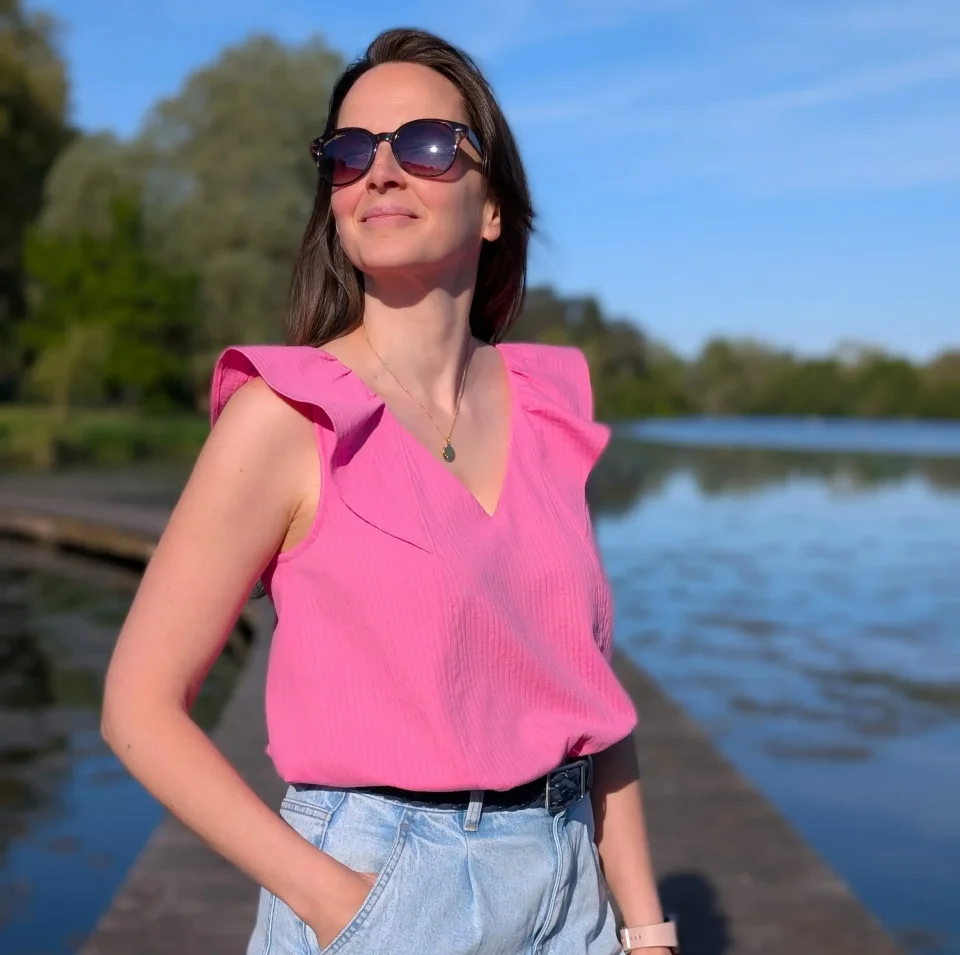 Photo du patron NINNA – Top ou Robe cousu · vue 1 sur 8