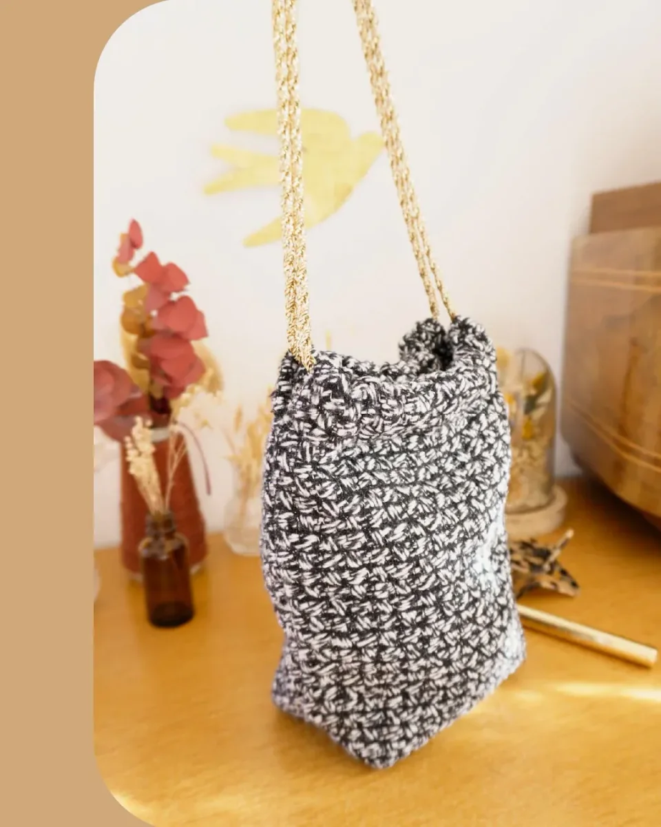 Photo du patron Sac bourse Daisen cousu · vue 1 sur 8