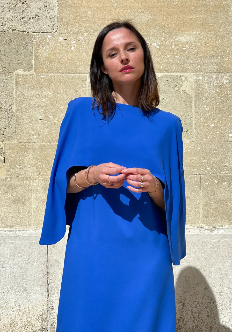 Photo du patron Robe Cape Bonnie cousu · vue 1 sur 2